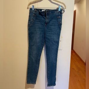 Zara Mid Rise Skinny Jeans with Buttons